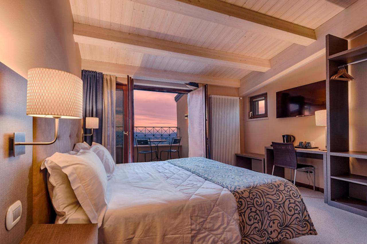 La Grotta Hotel ซานมารีโน ภายนอก รูปภาพ