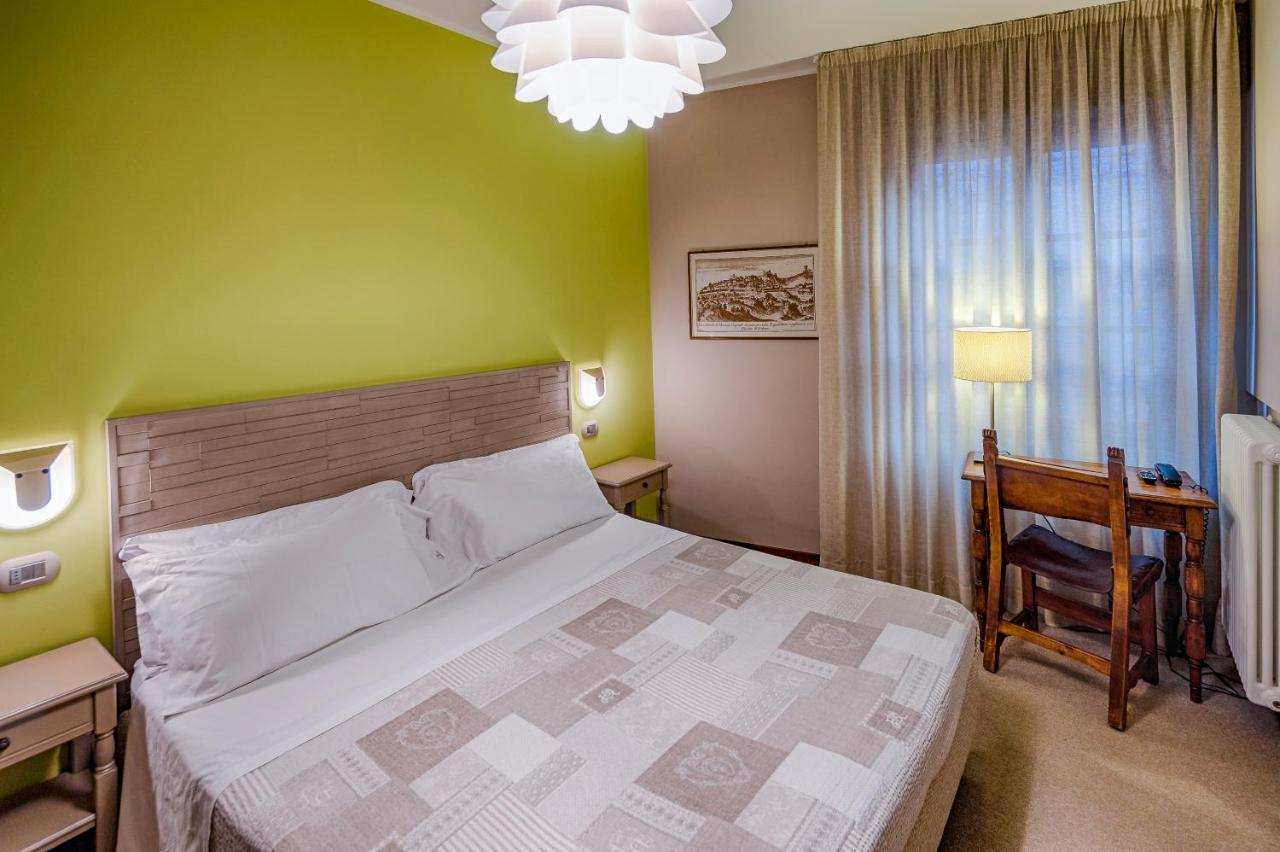La Grotta Hotel ซานมารีโน ภายนอก รูปภาพ