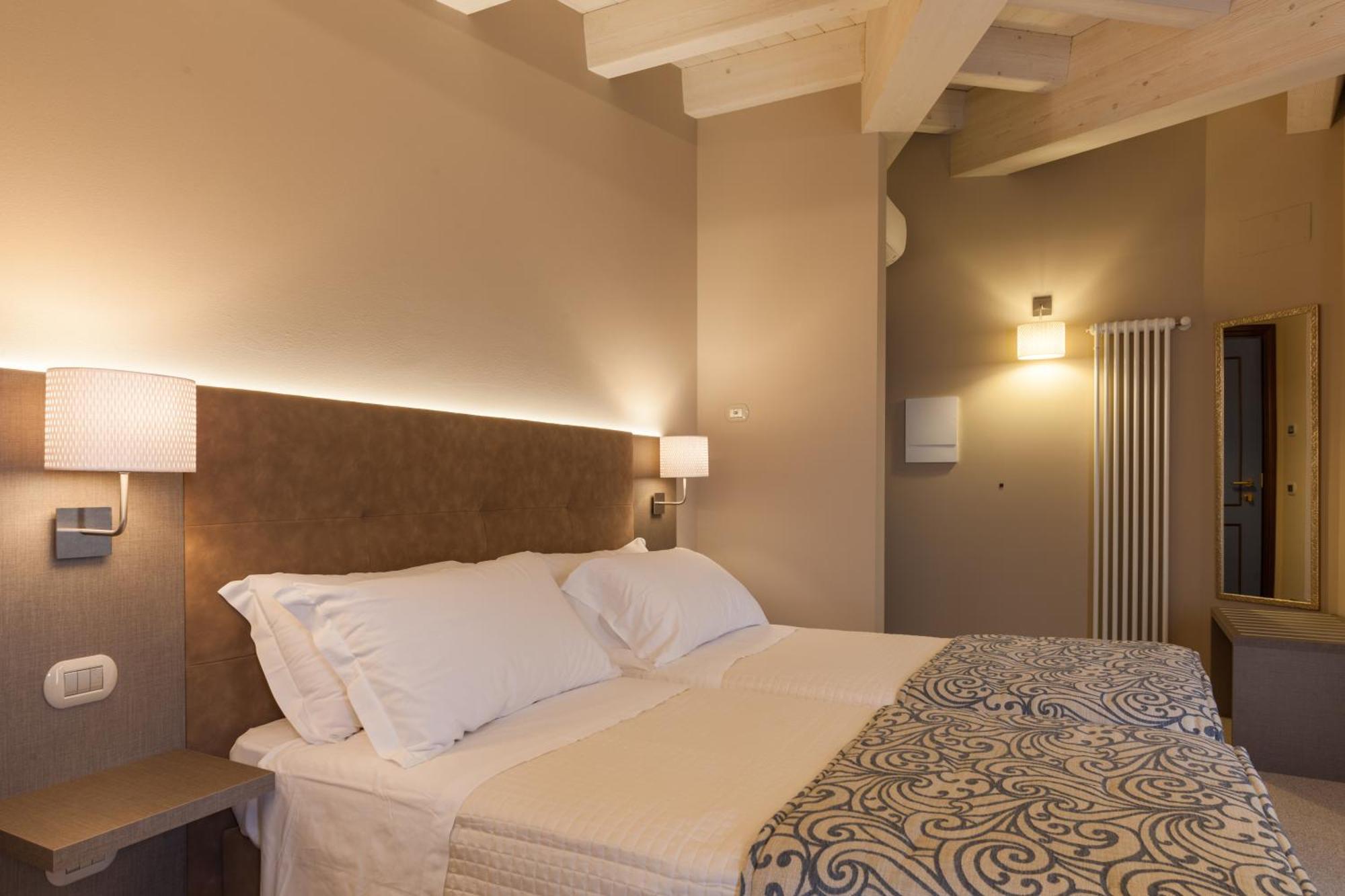 La Grotta Hotel ซานมารีโน ภายนอก รูปภาพ